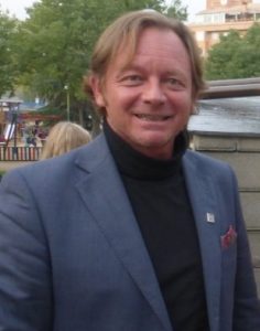 zoltan-de-busto