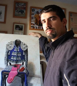 1-luis-pineda-en-su-estudio