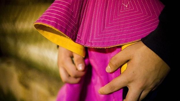 capote-manos–644×362